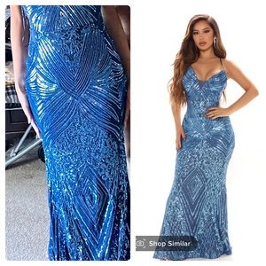 Dress Brand New With Tags ! Size small